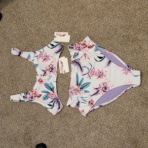 Jessica Simpson swimsuit